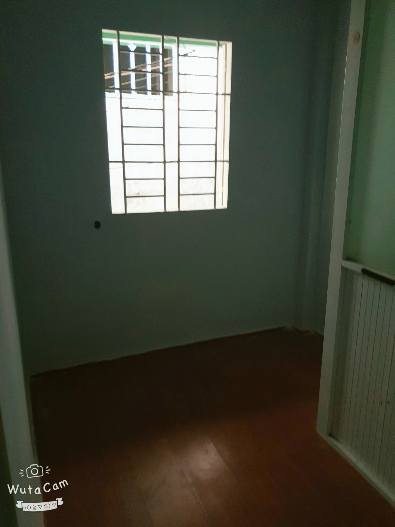 CHO THUÊ NHÀ HẺM NGUYỄN THỊ THẬP, P.TÂN THUẬN (BÌNH THUẬN, Q.7 CŨ) GIÁ 5 TRIỆU.