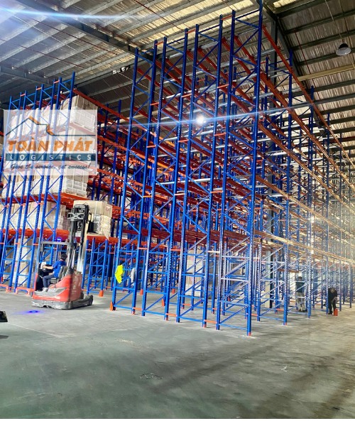 Cho thuê kho, nhà xưởng, đất tại Đường 10, Phường Dĩ An, Dĩ An, Bình Dương diện tích 4000M2