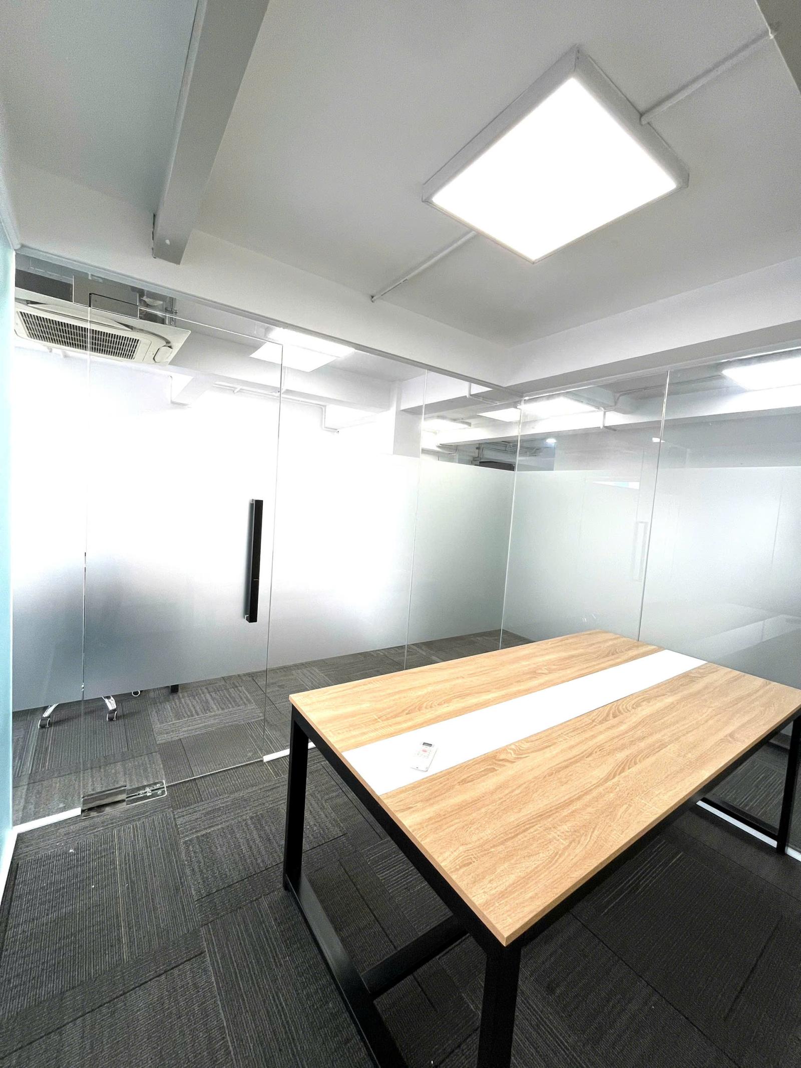 Văn phòng 50m² trung tâm q.1 - không gian hiếm có sẵn sàng vận hành ngay