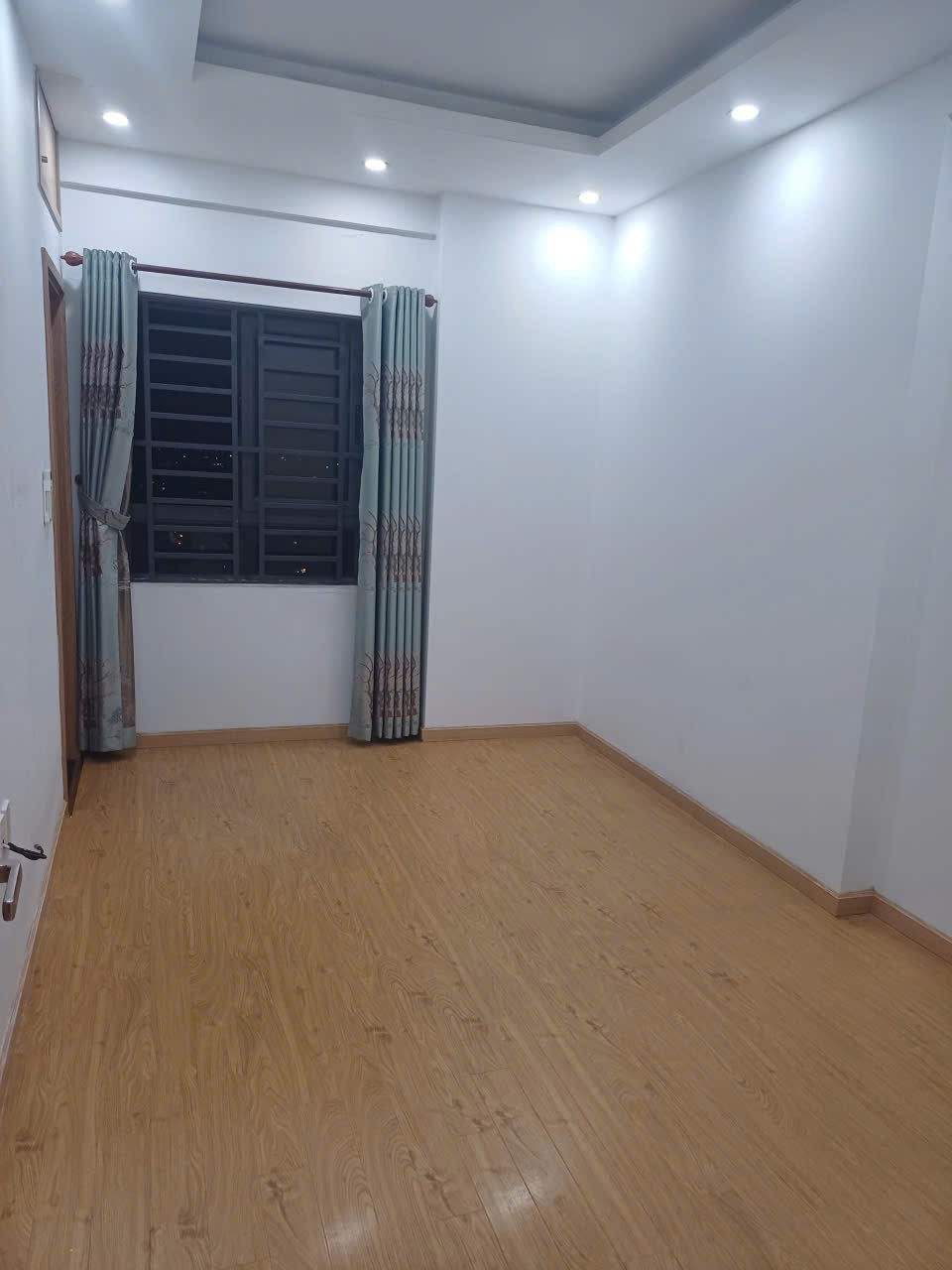 CHO THUÊ CĂN GÓC 3PN CHUNG CƯ TECCO CENTRAL HOME, VIEW LM81