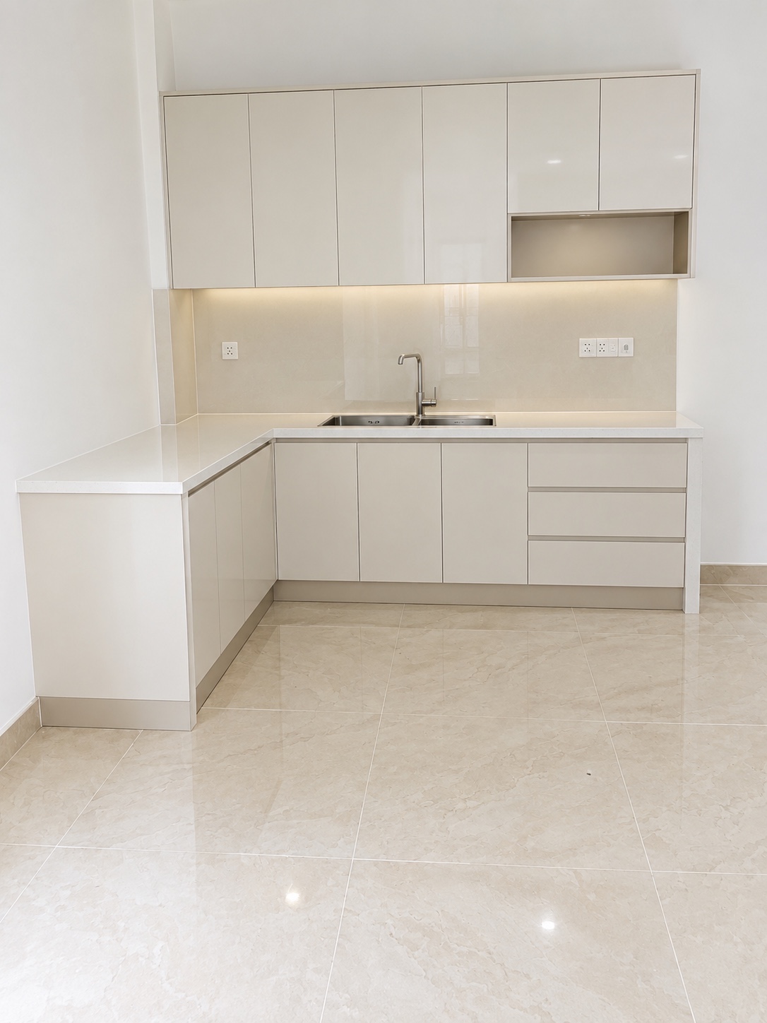 NHÀ PHỐ NGANG 5M ĐANG HOÀN THIỆN TẠI THẠNH XUÂN 25, Q12 