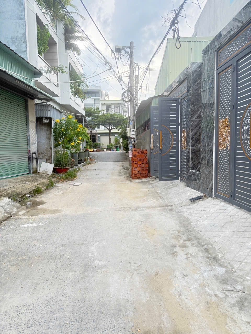 NHÀ PHỐ NGANG 5M ĐANG HOÀN THIỆN TẠI THẠNH XUÂN 25, Q12 
