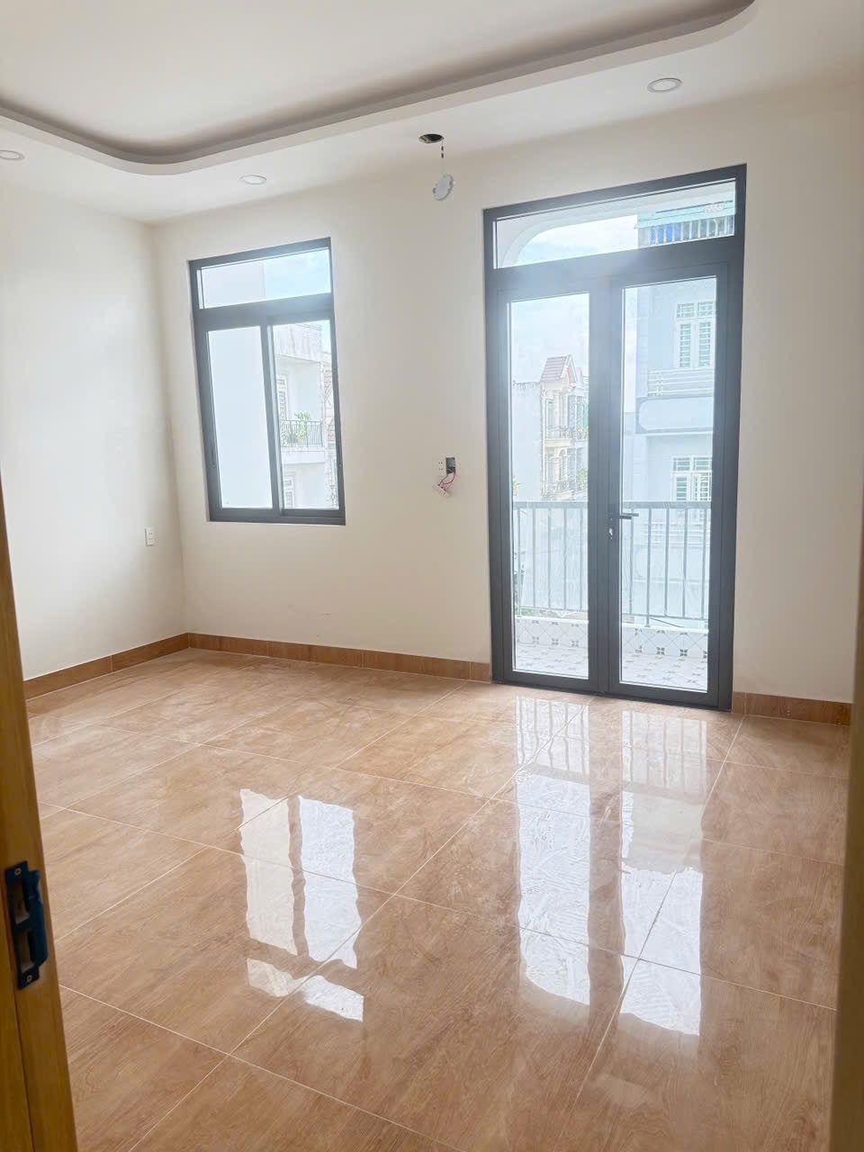 NHÀ PHỐ NGANG 5M ĐANG HOÀN THIỆN TẠI THẠNH XUÂN 25, Q12 