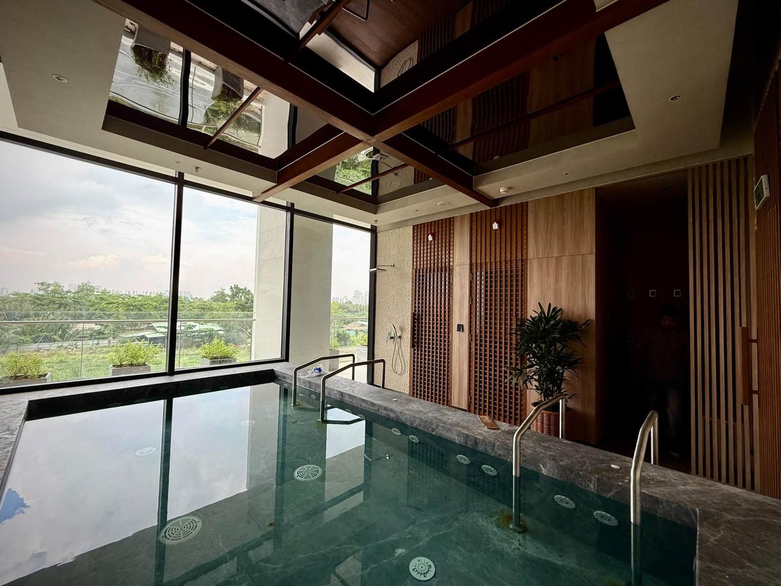 Cần cho thuê 3PN, 120 m2, NTCB, view đẹp lung linh, giá thuê 22 triệu/tháng 