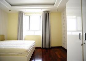 Căn hộ Hùng Vương Plaza 03 phòng ngủ, sang trọng và rất đẹp 359535