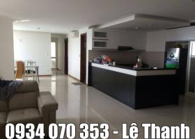 Cho thuê căn hộ penthouse BMC Q1, DT 200m2 gồm 3 PN, nội thất đầy đủ. Giá thuê 25 triệu/tháng _0934070353 574696
