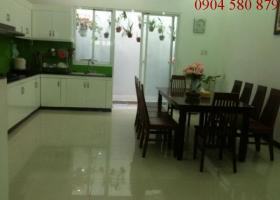 Cho thuê nhà phố Lương Định Của, nhà 2 lầu, sân thượng 623216