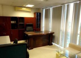 Cho thuê văn phòng cực đẹp, có sẵn nội thất, giá cực tốt Bến Vân Đồn, Quận 4-DT 160m2 Giá 15Tr/Th 720509