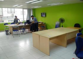 Chúng tôi đang cần share văn phòng làm việc 786797