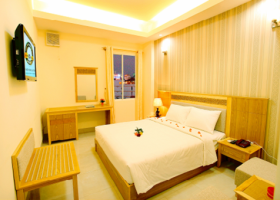 Cho thuê khách sạn 2 sao mặt tiền đường Trần Nhật Duật 869970