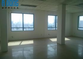 Nhiều văn phòng cho thuê tại Lý Chính Thắng, Q3. DT: 30-60m2, giá chỉ 330.000đ/m2/th, 01223992298 899643