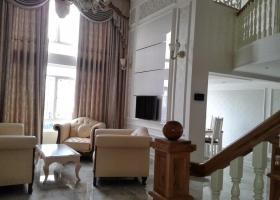 Cho thuê căn hộ Lofthouse Phú Hoàng Anh, diện tích 130m2, nội thất cao cấp. LH: 0903.854.089 912549