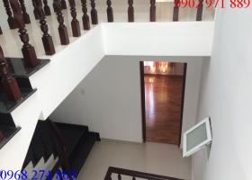 Cho thuê villa tại đường 215D34, phường Thảo Điền, Quận 2 TP. HCM với giá 40 triệu/tháng 1042461