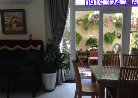 Cho thuê villa Trần Não có sân vườn, 5PN, 1 PK, 1 phòng, SHC, 4 WC, giá 40tr/tháng 1068470