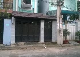 Cho thuê nhà đường Nguyễn Tư Nghiêm, Q. 2, DT 210m2, gồm 1 trệt, 2 lầu, giá rẻ. LH 0907706348 Liên 1145590