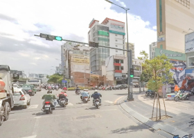 Nhà mặt tiền ngay ngã tư đường cho thuê Trần Quốc Toản, phường 7, quận 3, Hồ Chí Minh 1172788