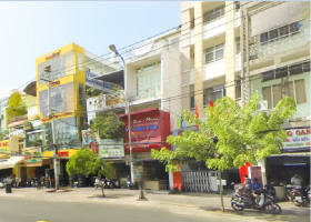 Nhà cho thuê mặt tiền đường Nguyễn Chí Thanh, Phường 5, Quận 10, Hồ Chí Minh 1176394