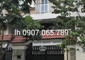 Cần cho thuê villa tuyệt đẹp vị trí thuận tiện đường phường Thảo Điền. DT 400m2 1358992