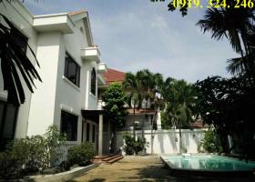 Cho thuê villa khu compound Trần Não, sân vườn hồ bơi, giá 62 triệu/th 1370112
