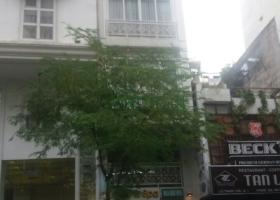 Cho thuê khách sạn mặt tiền Đường Lê Thánh Tôn - Phường Bến Thành - Quận 1 1656388