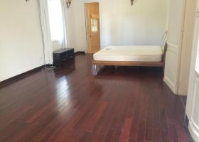 Cho thuê gấp villa số 26 đường 43 P.Thảo Điền Quận 2 1690666