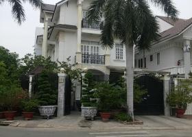 Villa căn góc 2 mặt tiền đường Dương Văn An, P. An Phú, Quận 2 1725564