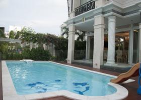 Cho thuê villa 215B Nguyễn Văn Hưởng, Thảo Điền, Q2, 250m2, giá 120 triệu/tháng 1749477