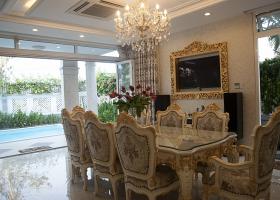 Cho thuê villa 215B Nguyễn Văn Hưởng, Thảo Điền, Q2, 250m2, giá 120 triệu/tháng 1749477