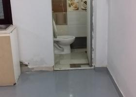 Phòng trọ Quận Tân Bình 25m2, máy lạnh, WC, giường, nệm 1760766