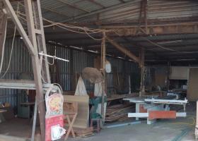 Cần cho thuê nhà xưởng Quận 7 đang sản xuất đồ gỗ nội thất tại Phường Phú Thuận, Nguyễn Văn Quỳ, Quận 7. 1832019