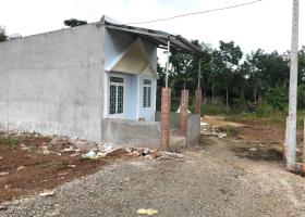 Bán nhà mới và 1 xào đất sát bên khu công nghiệp cách quốc lộ 1A 500m sau ủy ban xã Hưng Lộc 1864047
