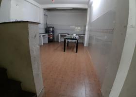 Cho thuê nhà Q7, 1 trệt, 3 lầu, 5 phòng có ban công mặt tiền đường nội bộ Huỳnh Tấn Phát. 1921453