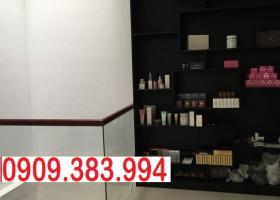 Nhà MT đường Nguyễn Văn Thương (D1) dt:4x20m 3L(6PN-1P khách 35m2) giá 50tr 1936819
