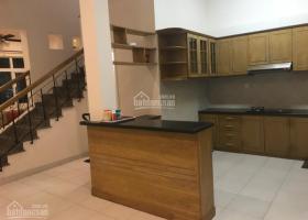 Bán nhà biệt thự Phú Mỹ Hưng, Quận 7  thuộc khu Hưng Thái Full nội thất cao cấp nhà còn mới LH 0915 21 3434 PHONG. 1959496