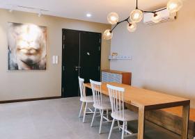 Cho thuê giá rẻ 2p cc Sunrise city nội thất đẹp Q7 1965650