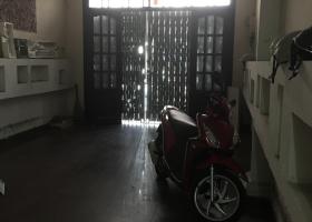 Cơ Hội Tốt Để Thuê Được 1 trong 2 Căn Phòng Tại 104 Đường Võ Oanh P25.Quận Bình Thạnh Hồ Chí Minh. 2033723