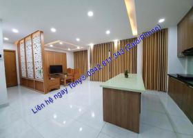 Cho thuê căn hộ 2 phòng ngủ / 2WC DT 105m2 tầng cao full tiện nghi #18 Triệu / Tháng Tel 0942811343 Tony  2059480