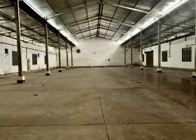 * Cho thuê kho xưởng *1300m2 đường Dương Quảng Hàm, Quận Gò Vấp 2067444