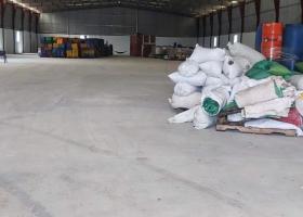 * Cho thuê kho xưởng *1300m2 đường Dương Quảng Hàm, Quận Gò Vấp 2067444