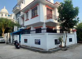 Cho thuê villa căn góc 2MT Thảo Điền 14x16m 2080260