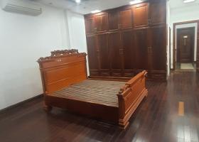 Cho thuê nhà nguyên căn vị trí đẹp tại Phú Nhuận, 6 phòng 2080738
