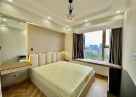 Cho thuê căn hộ Midtown Phú Mỹ Hưng, dt 82m2, 2 PN, nhà đẹp. LH 078 825 3939 2089673