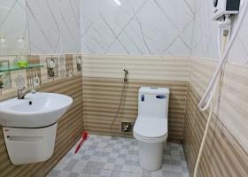 Cho thuê nhà ngay đầu hẻm đường 10, Phường Tăng Nhơn Phú B, TP Thủ Đức 2093645