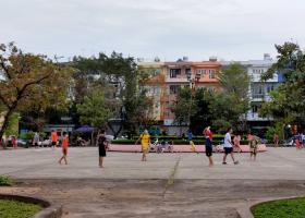 Cho thuê nhà phố 100m2 có 5PN khu Trung Sơn, giá chỉ 26 triệu/tháng. LH 0902462566 2094677