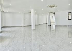 Cho thuê toà nhà văn phòng cao cấp. Khu vực sung túc 2098302