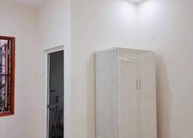 Do thay đổi chỗ làm nên mình cần pass phòng trọ. Đầu tháng 3 bạn dọn vào ở luôn. 2098576