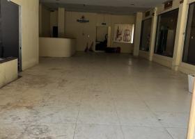 Giá SỐC 199tr! Cho thuê góc 2 MT ngang LỚN 7.5*25m Đ. Nguyễn Thị Minh Khai Q1 - 3 Lầu TRỐNG SUỐT 2098870