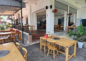 Sang lại Shop 200m Phú Mỹ Hưng giá 60 triệu góc công viên đường lớn rất đẹp làm cafe, quán ăn... 2104742