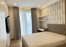 Cho thuê CHCC Green Valley, DT 125m2, 03PN, 02WC, nhà đẹp, giá 1.350$/tháng 2107474