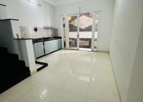 HXH Phan Văn Trị 4x17. Trệt 3Lầu, 5P, 3Wc. Đối diện Emart.  2108891